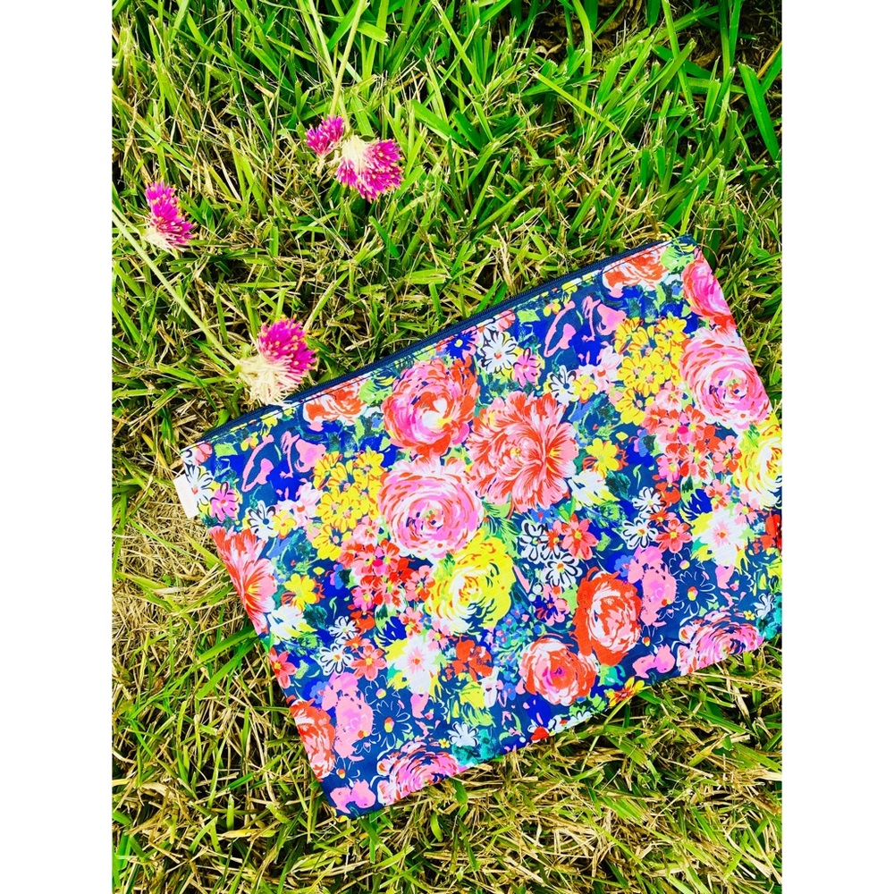 BAN.DŌ Floral Pattern Travel Makeup/Toiletries Bag